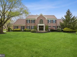 403 Providence Dr, Moorestown, NJ 08057