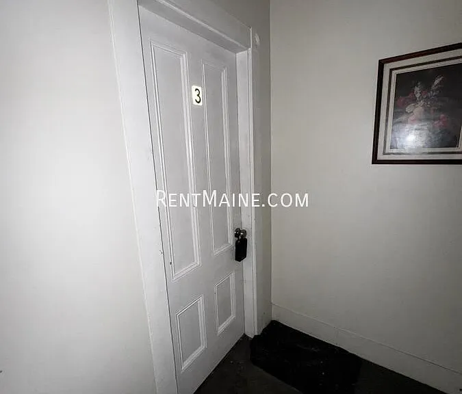 38 Oak St #3 — Photo 8