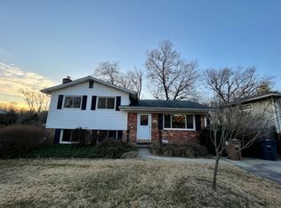 733 Harrington Rd, Rockville, MD 20852