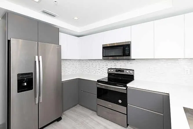 700 NE 14th Ave #206 — Photo 12