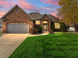 9520 Beall St, Dyer, IN