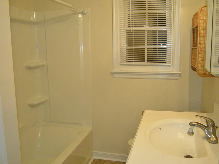 8312 Sherton Dr — Photo 11