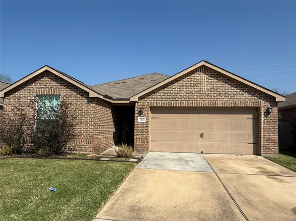 1131 Diamond Drape Dr, Iowa Colony, TX 77583