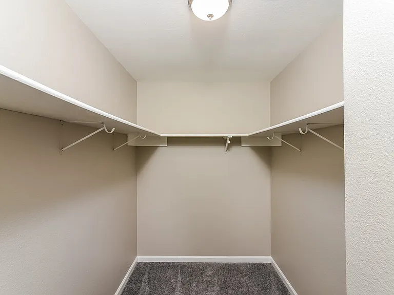 4234 Sunrise Cove Dr — Photo 14