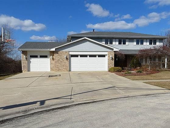 1st image of 8506 Thorngate Dr
