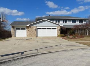 8506 Thorngate Dr, Orland Park, IL
