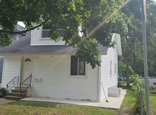 510 Courtland St, Waterloo, IA 50703