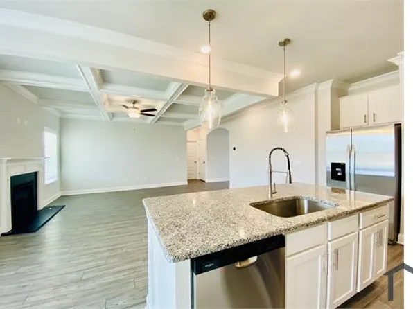 334 Sterling Creek Way, Loganville, GA