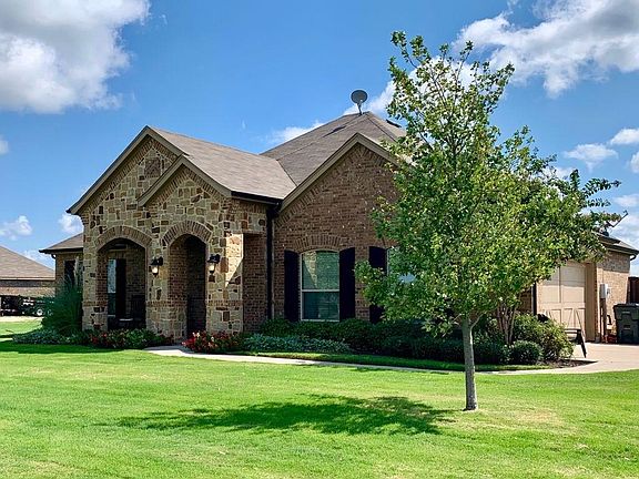 2nd image of 3085 Harvest Bend Cir