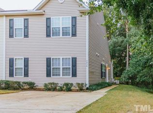 5930 Neuse Wood Dr, Raleigh, NC 27616