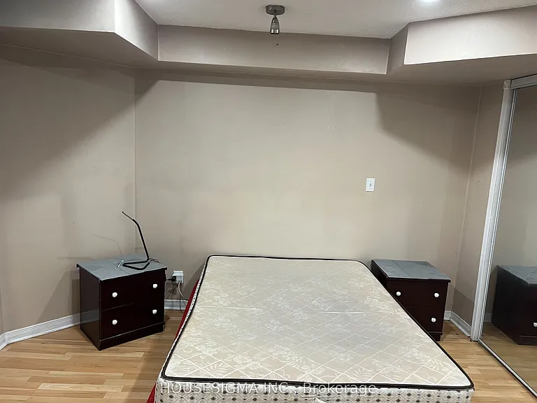 94 Rouge River Dr #BASEMENT — Photo 10