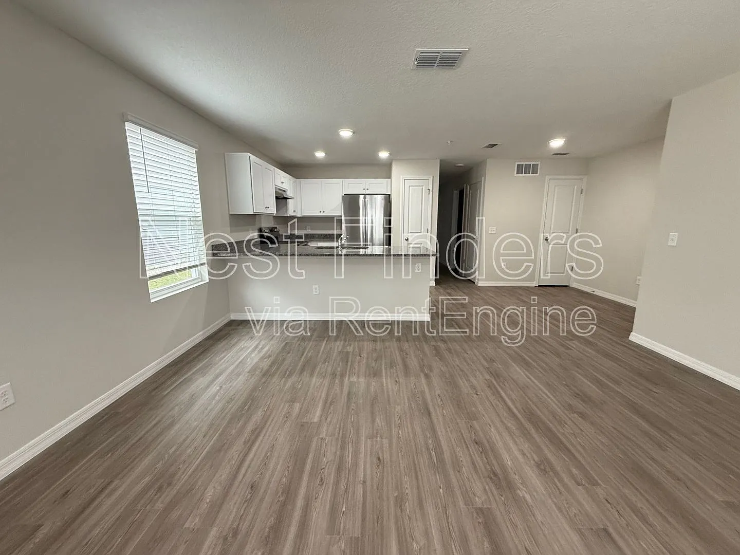 2 bed, 2.0 bath, 952 sqft, $1,299 — Photo 3