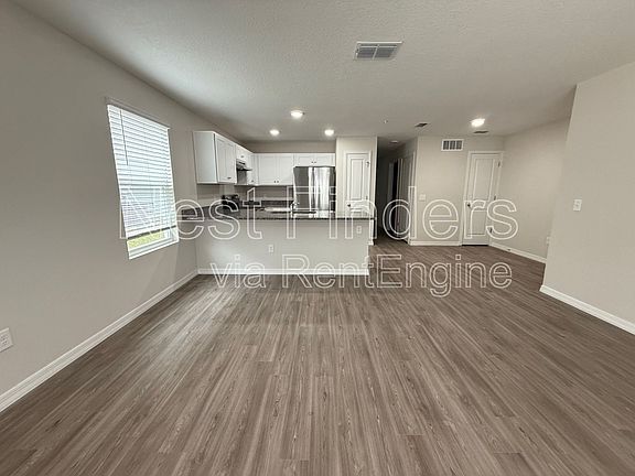 3rd image of 11454 Oakfield Ct #102