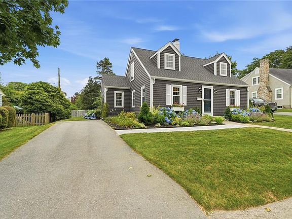 4th image of 33 Nicholson Cres