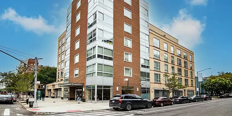 Rented by REAL New York | media 23