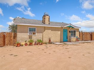 22006 Sioux Rd, Apple Valley, CA 92308