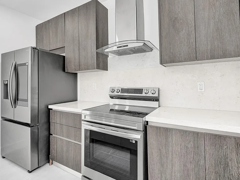 1213 W Las Olas Blvd — Photo 11
