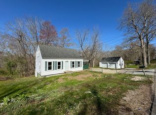 1025 Shewville Rd, Ledyard, CT 06339
