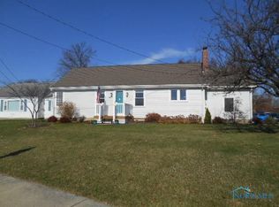 801 Ralston Ave, Defiance, OH 43512