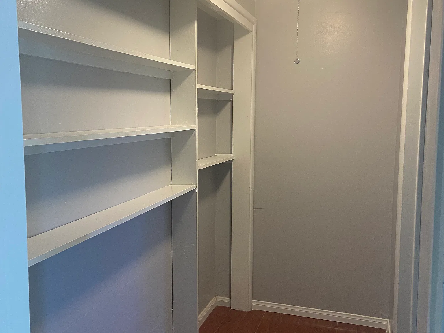 2 bed, $1,400 — Photo 3