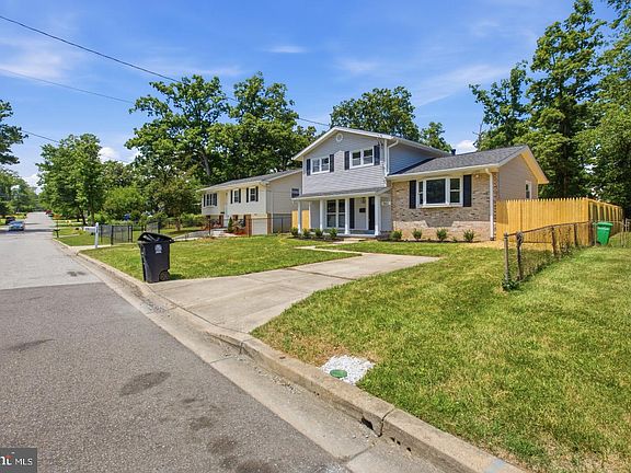 3rd image of 9602 Dubarry Ave