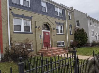 1235 Simms Pl NE APT 10, Washington, DC 20002