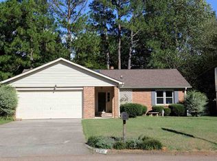 10131 Versailles Dr SE, Huntsville, AL 35803