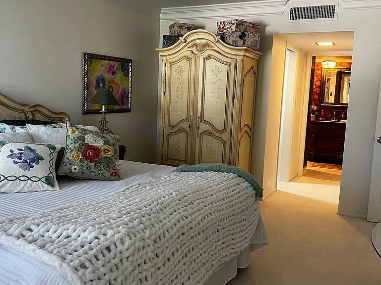 1150 Tarpon Center Dr #201 — Photo 22