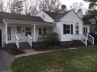 34030 Maple Dr, Solon, OH 44139