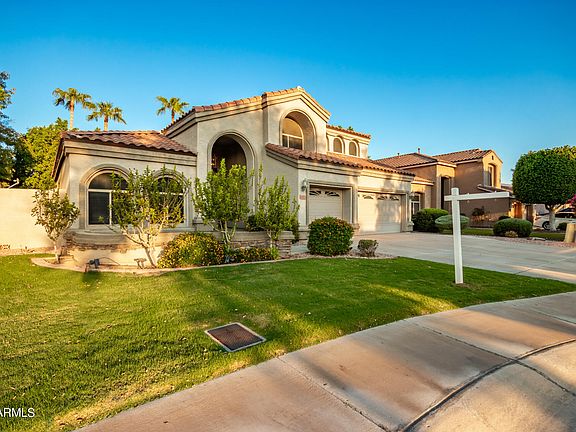 3rd image of 21523 N 72ND Avenue
