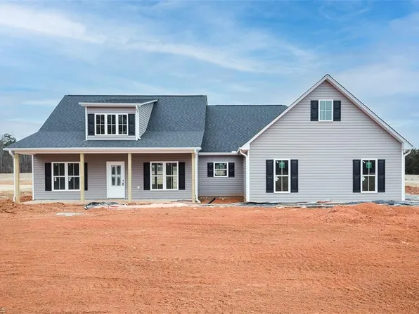2085 Cherry Grove Rd, Yanceyville, NC 27379