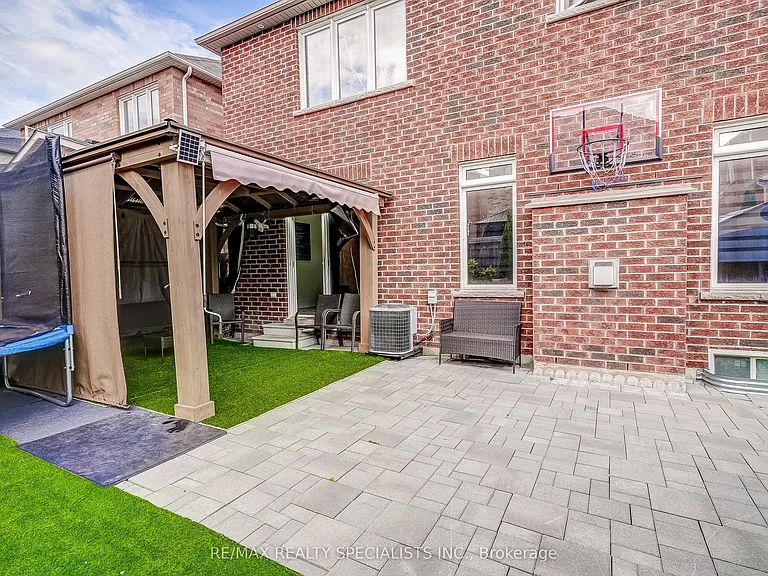 18 Rogers Trl — Photo 32
