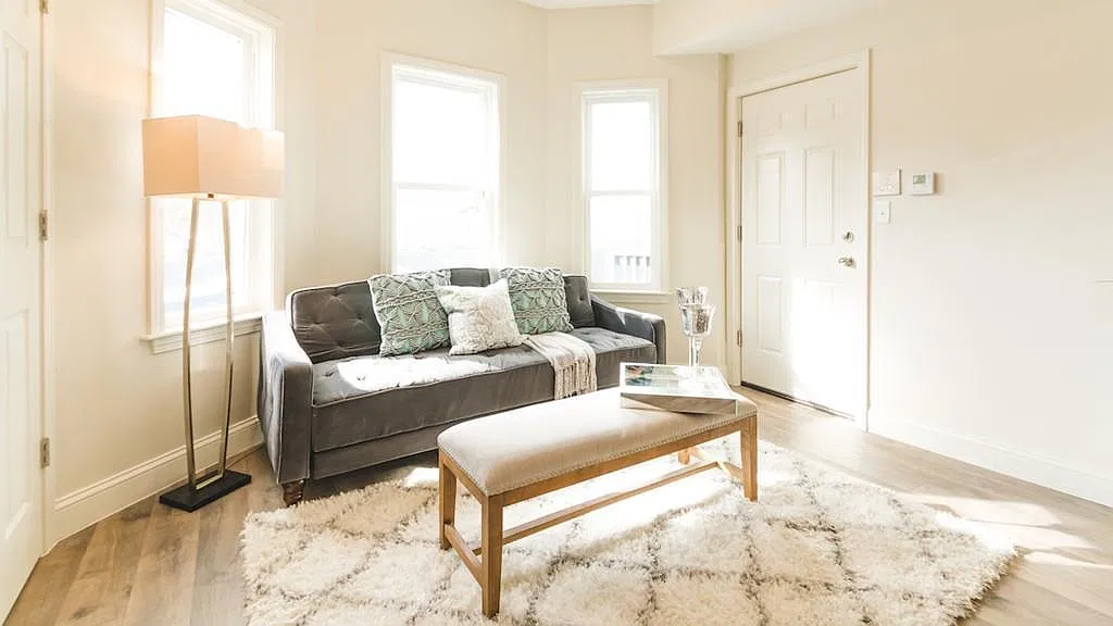 10 Elliott Pl — Photo 2