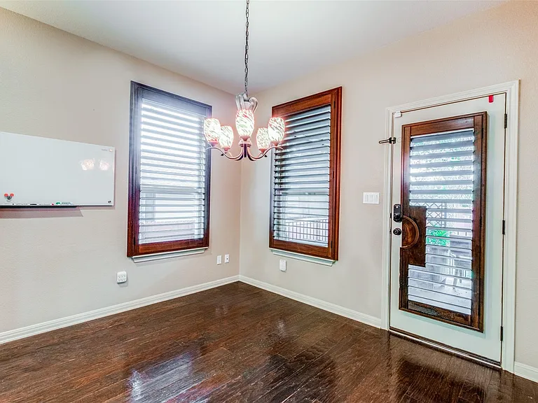 359 Whispering Wind Way — Photo 26