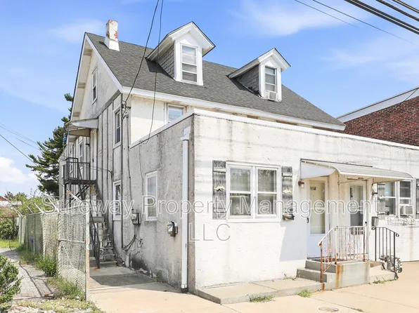 311 Green St APT B, Marcus Hook, PA 19061