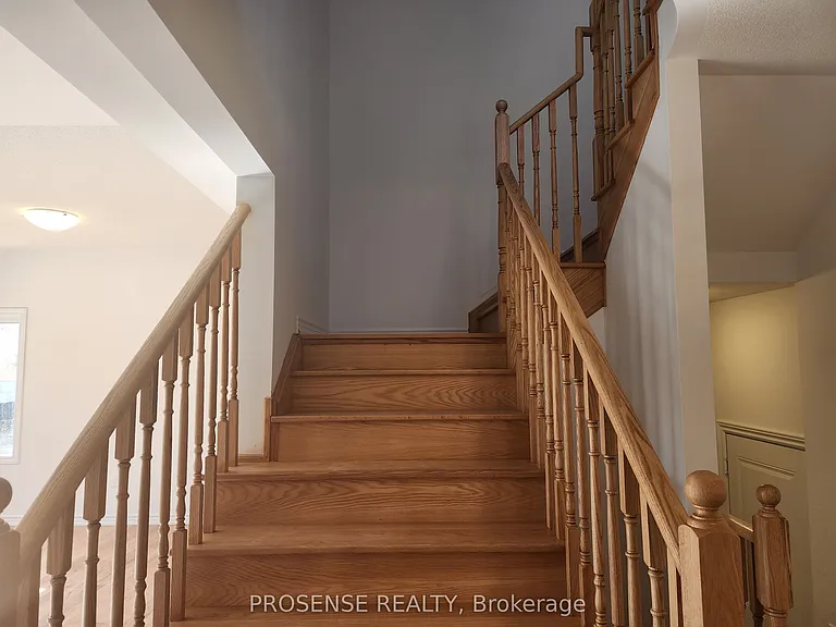 435 Van Dusen Ave — Photo 20