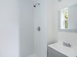 1115 6th Ave APT 206, Beaver Falls, PA 15010