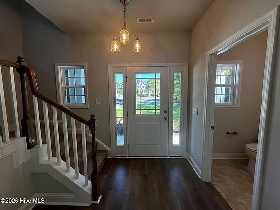 2nd image of 3050 Boverie Street SW