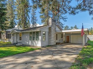 210 Woodland Dr, Pinehurst, ID 83850