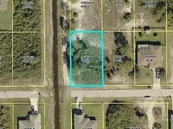 2614 SW 33rd Rd, Lehigh Acres, FL 33976