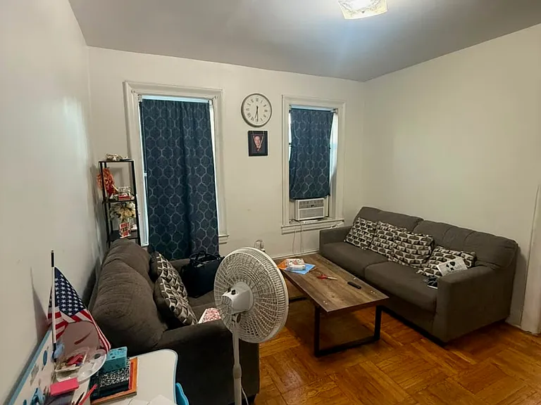 149 Zabriskie St #25 — Photo 11