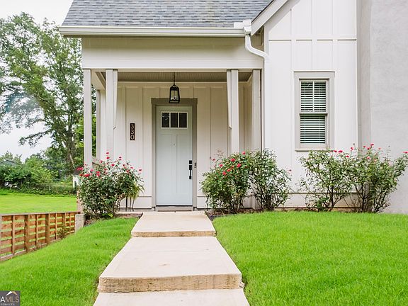 4th image of 330 Mount Zion Rd