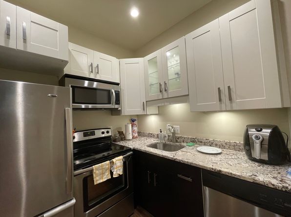 1 E Chase St Unit 409