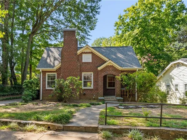 1708 Grace St, Winston Salem, NC 27103