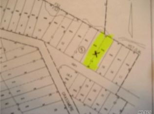 Wavecrest Dr, Mastic beach, NY 11951