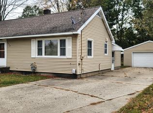 3278 Black Creek Rd, Muskegon, MI 49444