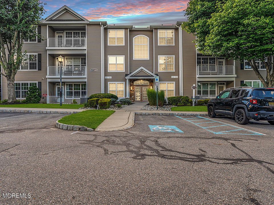 1st image of 663 Saint Andrews Place