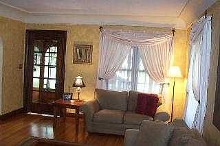 2nd image of 3701 Elmhurst Rd