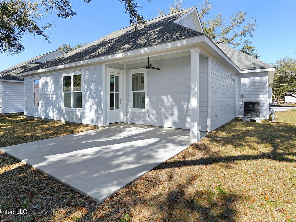 414 Ulman Ave, Bay Saint Louis, MS 39520 Zillow