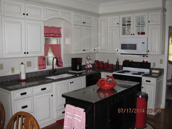 2nd image of 128 S Lake Dr